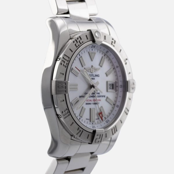 Breitling Avenger II GMT A32390 For Cheap